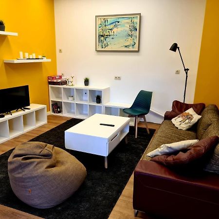 Railway Bed Hostel Kaunas Dış mekan fotoğraf