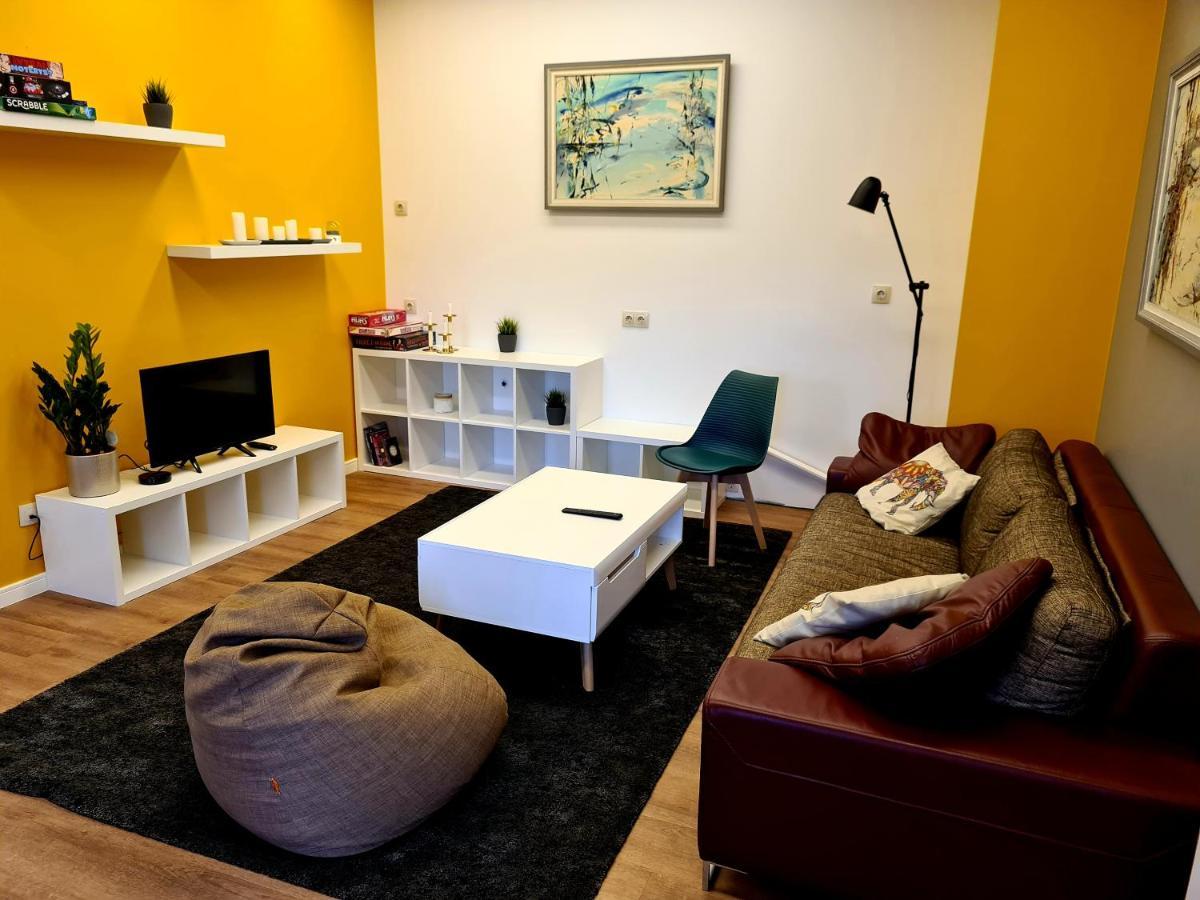 Railway Bed Hostel Kaunas Dış mekan fotoğraf